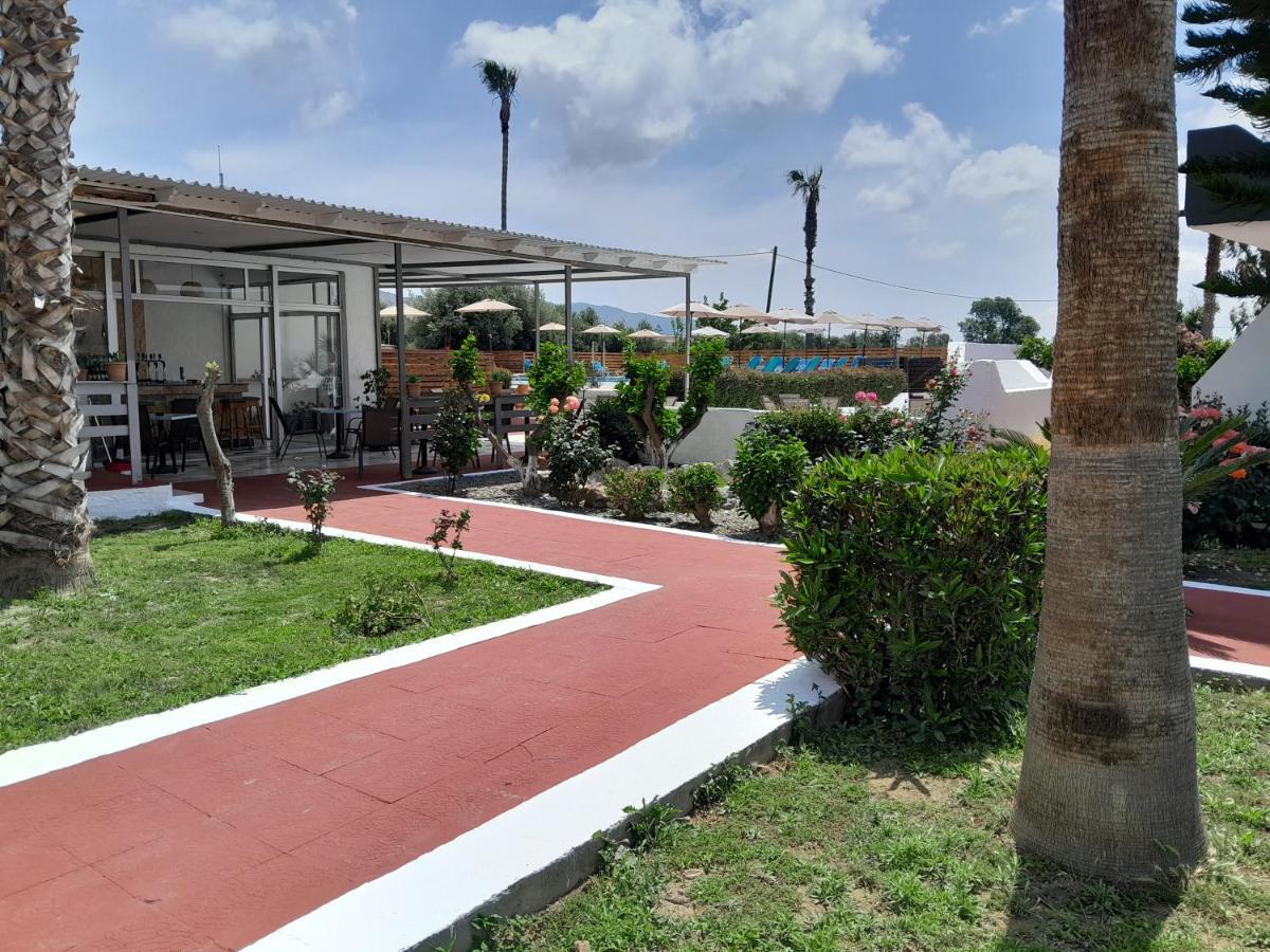 Aegean Pearl Hotel Tigkaki  Exterior photo